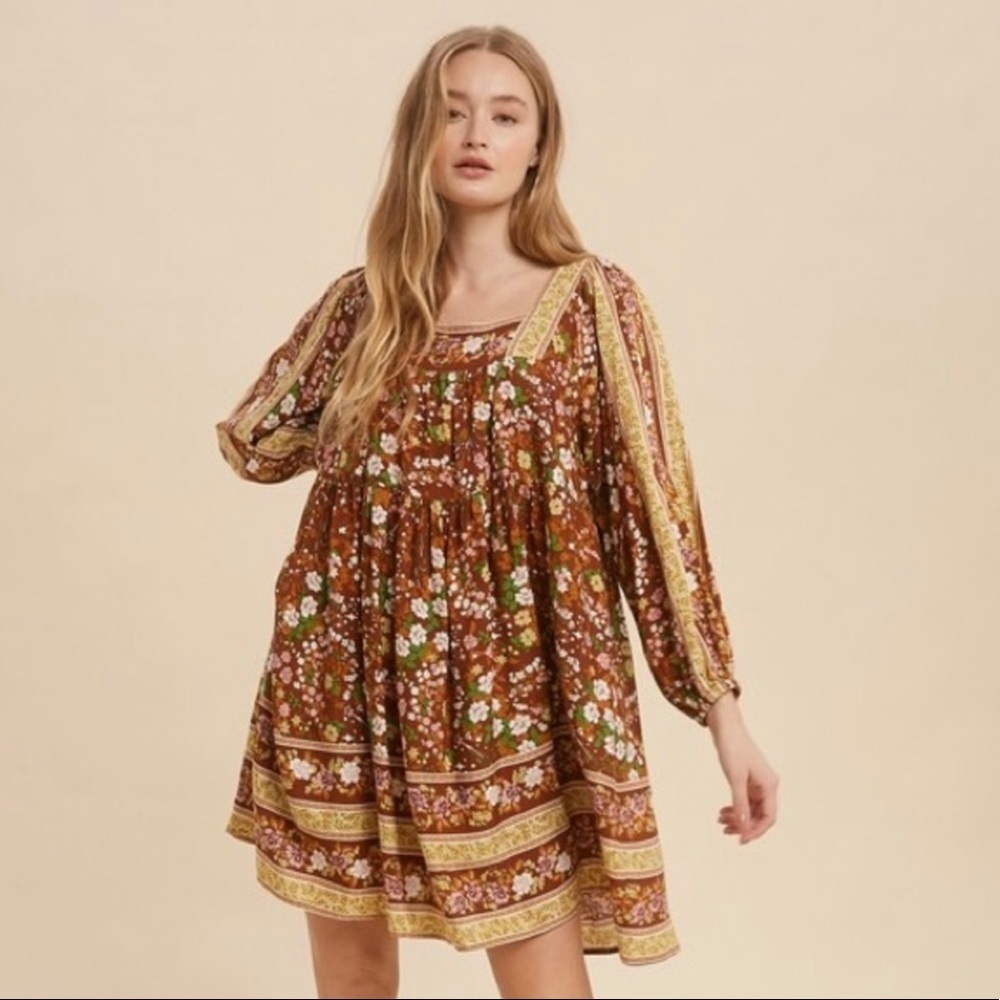 The MILLIE Smock Floral Dress - Picture 7 of 8